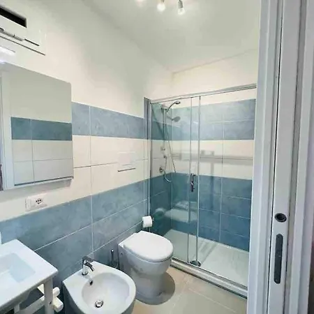 Oikos Noemi Palinuro